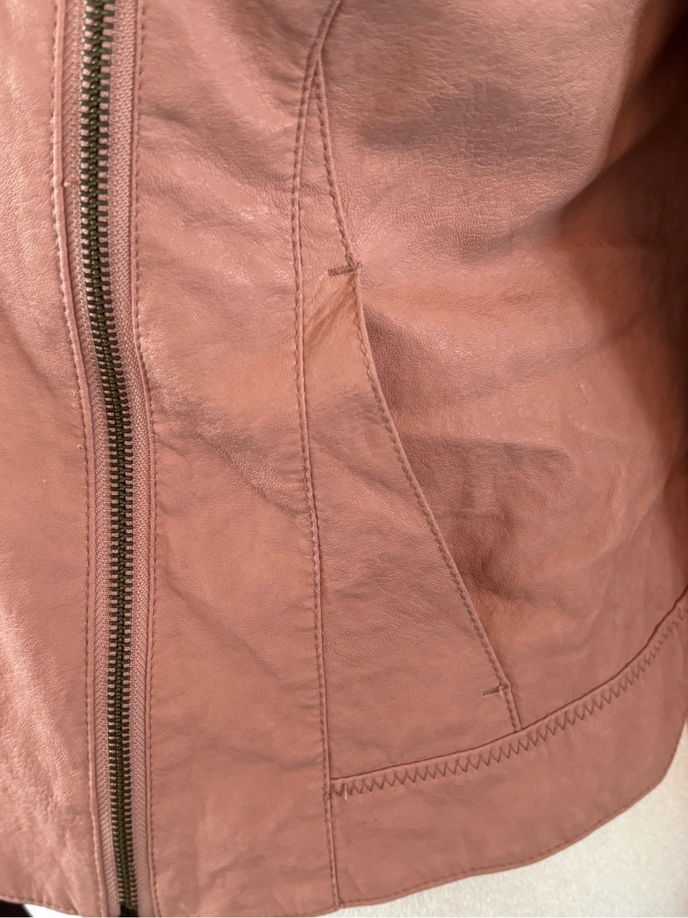 Anthropologie Dusty Rose Asymmetrical Zip Faux Leather Jacket sz S - Picture 8 of 14